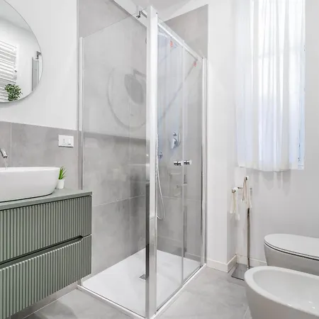 Cr-home - Di 55mq Con Arredi Di Design ميلان